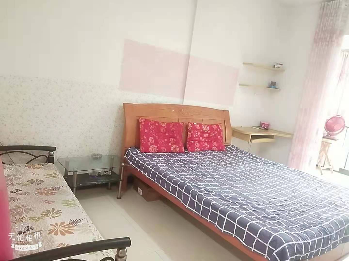 书香名邸一期 1室1厅1卫 28.8万 书香名邸一期 1室1厅1卫 28.8万客厅