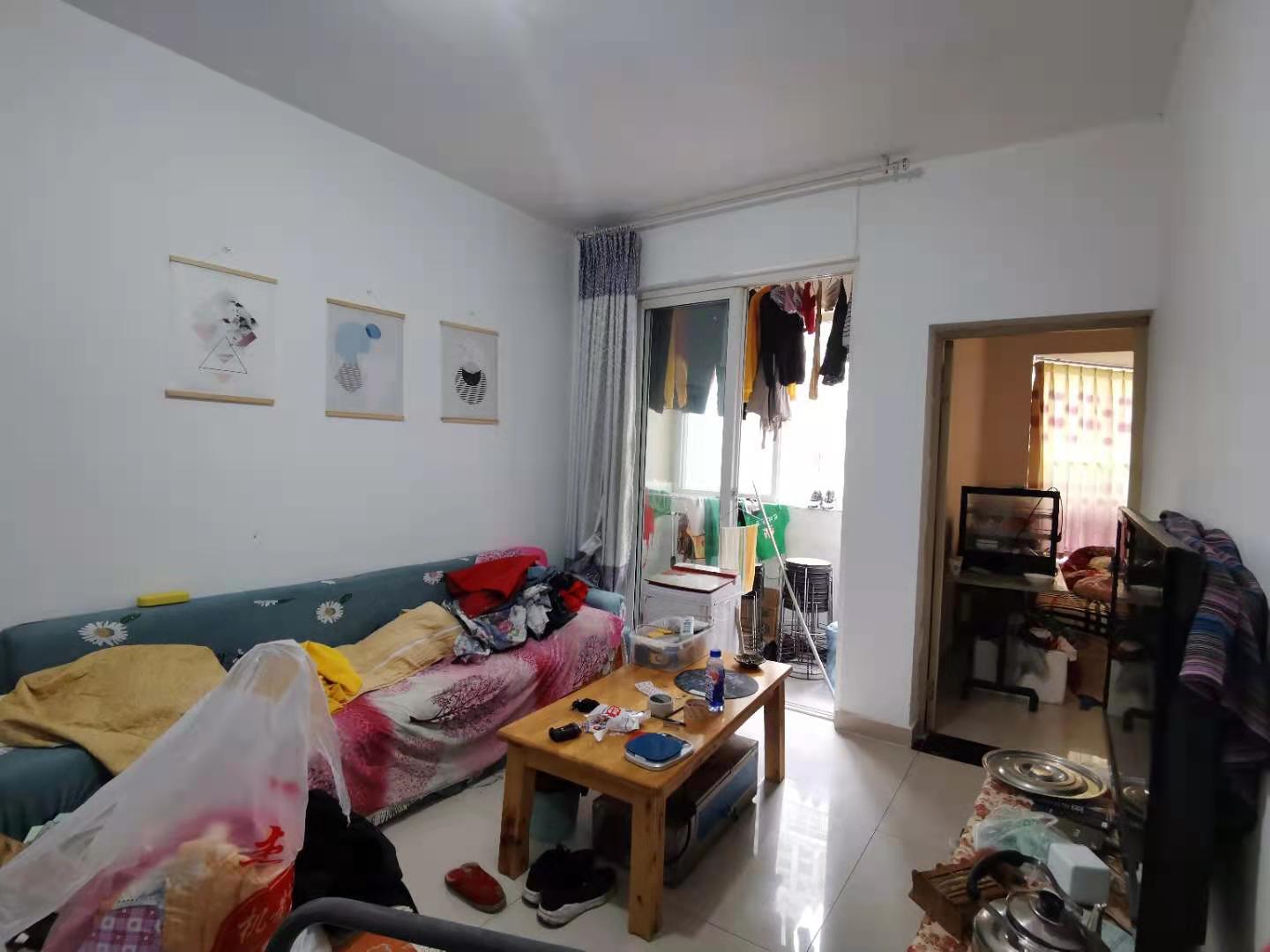 南湖锦苑 1室1厅1卫 1600.0元/月 南湖锦苑 1室1厅1卫 1600.0元/月室内图