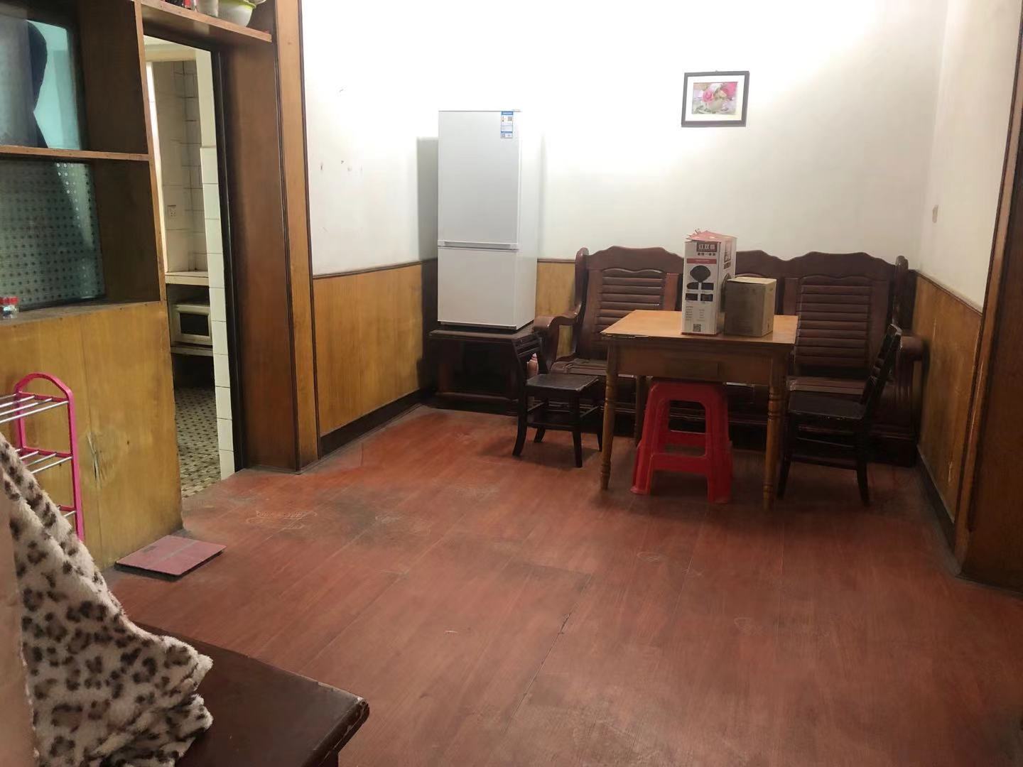 麻纺厂宿舍 2室2厅1卫 600.0元/月 麻纺厂宿舍 2室2厅1卫 600.0元/月户型图