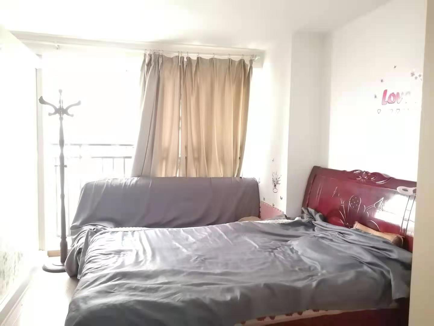 中瀚财富广场 2室1厅1卫 1200.0元/月 中瀚财富广场 2室1厅1卫 1200.0元/月室内图