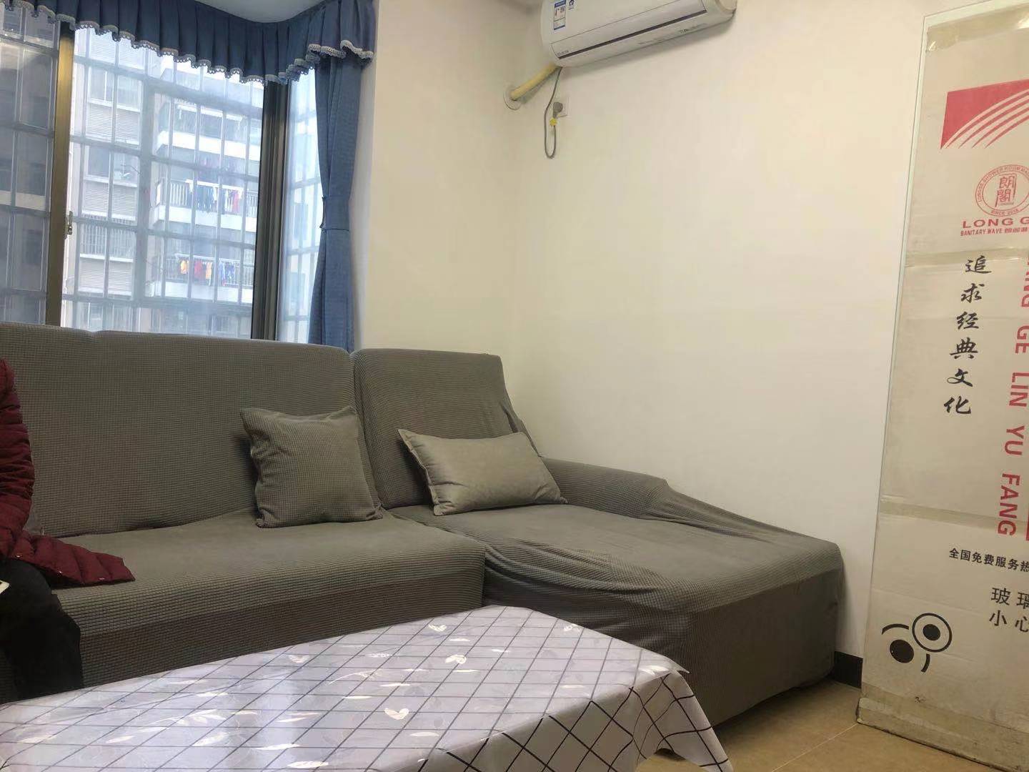 香格里拉 2室1厅1卫 1800.0元/月 香格里拉 2室1厅1卫 1800.0元/月室内图