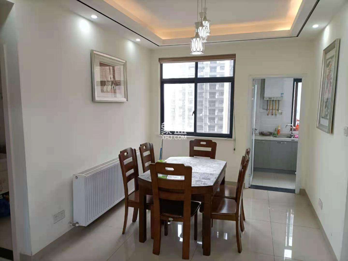 金苑小区 3室2厅2卫 96.0万 金苑小区 3室2厅2卫 96.0万客厅