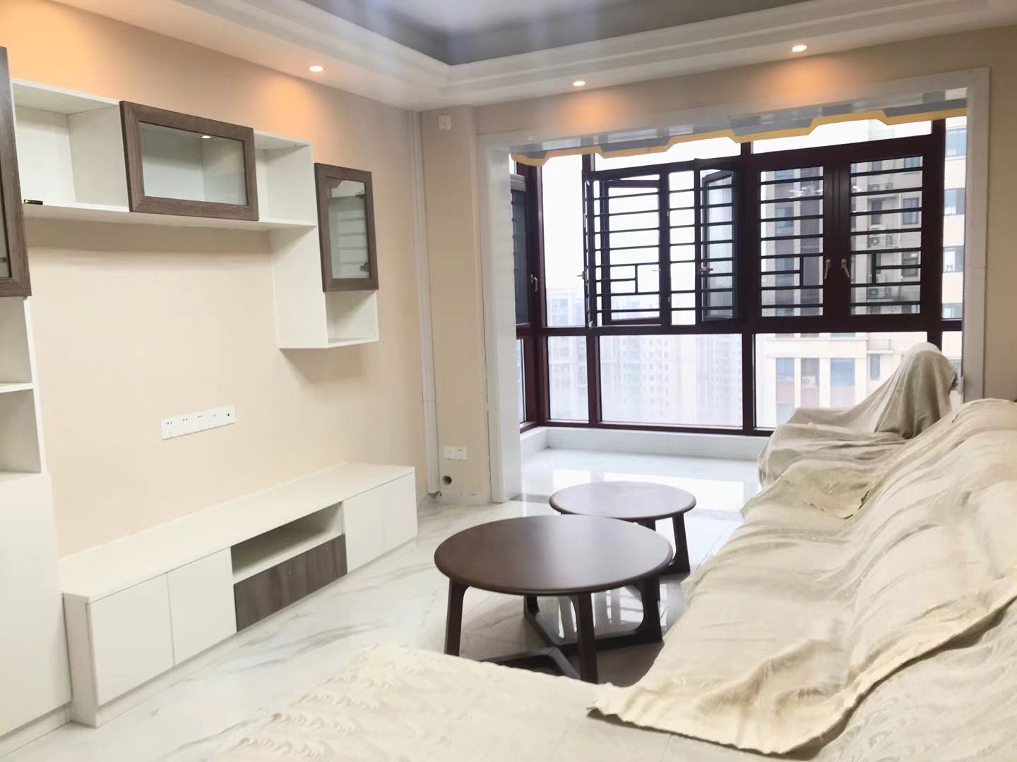 华耀碧桂园十里江湾观澜 3室2厅2卫 2500.0元/月 华耀碧桂园十里江湾观澜 3室2厅2卫 2500.0元/月户型图