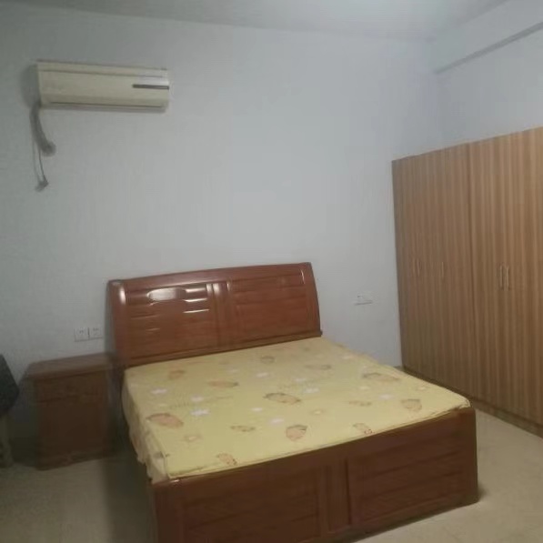 金锦路散盘(又叫交运楼) 1室1厅1卫 1000.0元/月 金锦路散盘(又叫交运楼) 1室1厅1卫 1000.0元/月室内图