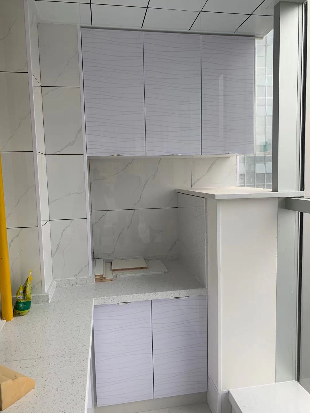 雄森国际  1室1厅1卫    1800.0元/月 雄森国际  1室1厅1卫    1800.0元/月室内图