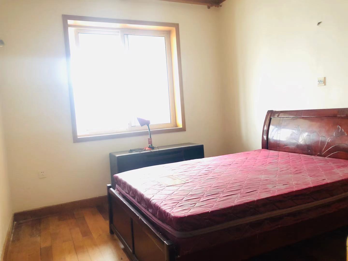 月行山 3室2厅1卫 1500.0元/月 月行山 3室2厅1卫 1500.0元/月室内图