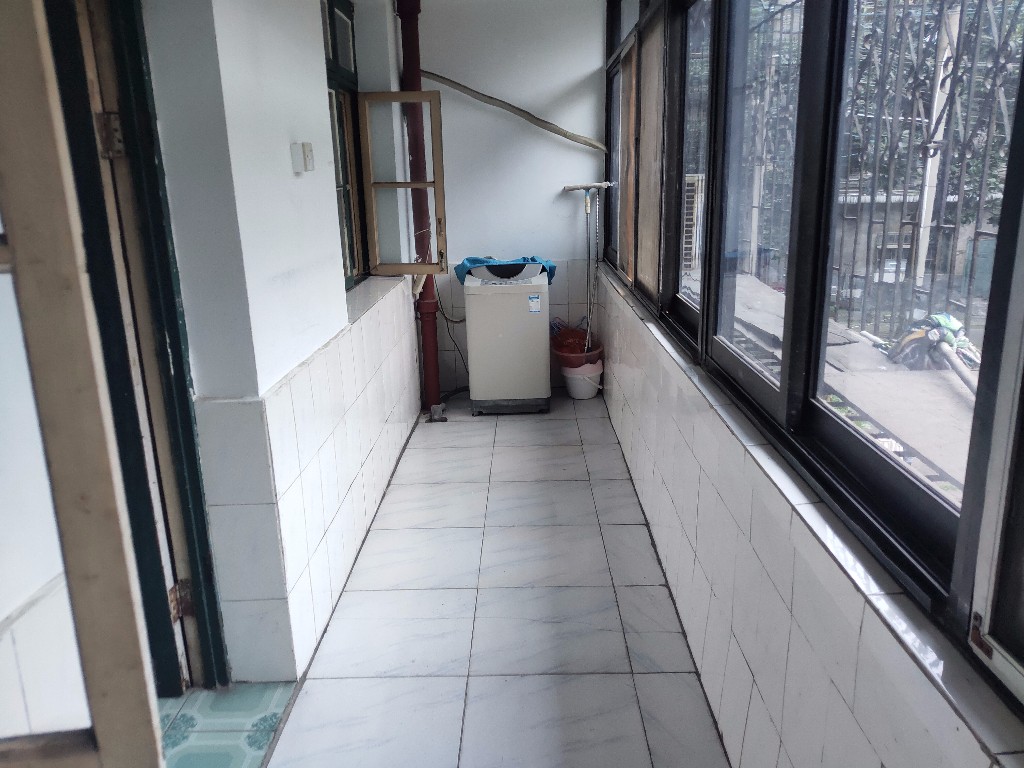 水仙路口公交小区 2室2厅1卫 1100.0元/月 水仙路口公交小区 2室2厅1卫 1100.0元/月室内图