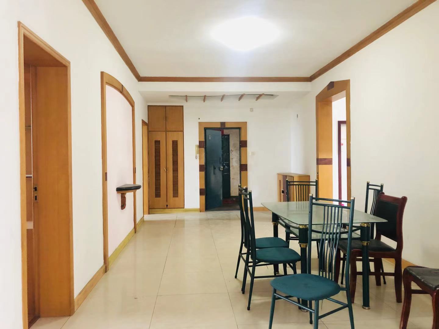 月行山 3室2厅1卫 1500.0元/月 月行山 3室2厅1卫 1500.0元/月小区图