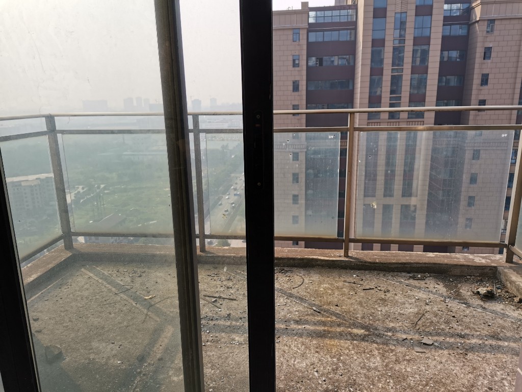 御景东方  2室2厅1卫   58.00万客厅