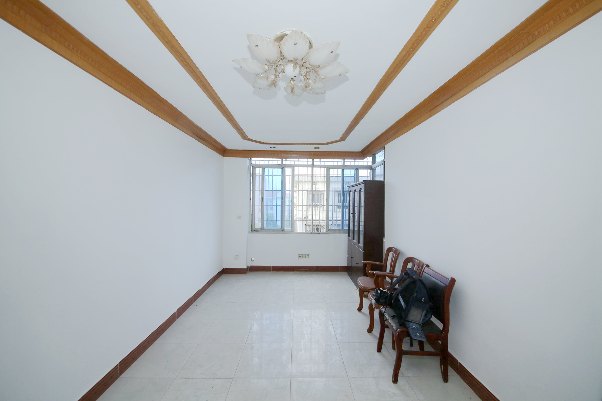 新兴小区（杨家山社区）  2室2厅1卫   38.90万客厅