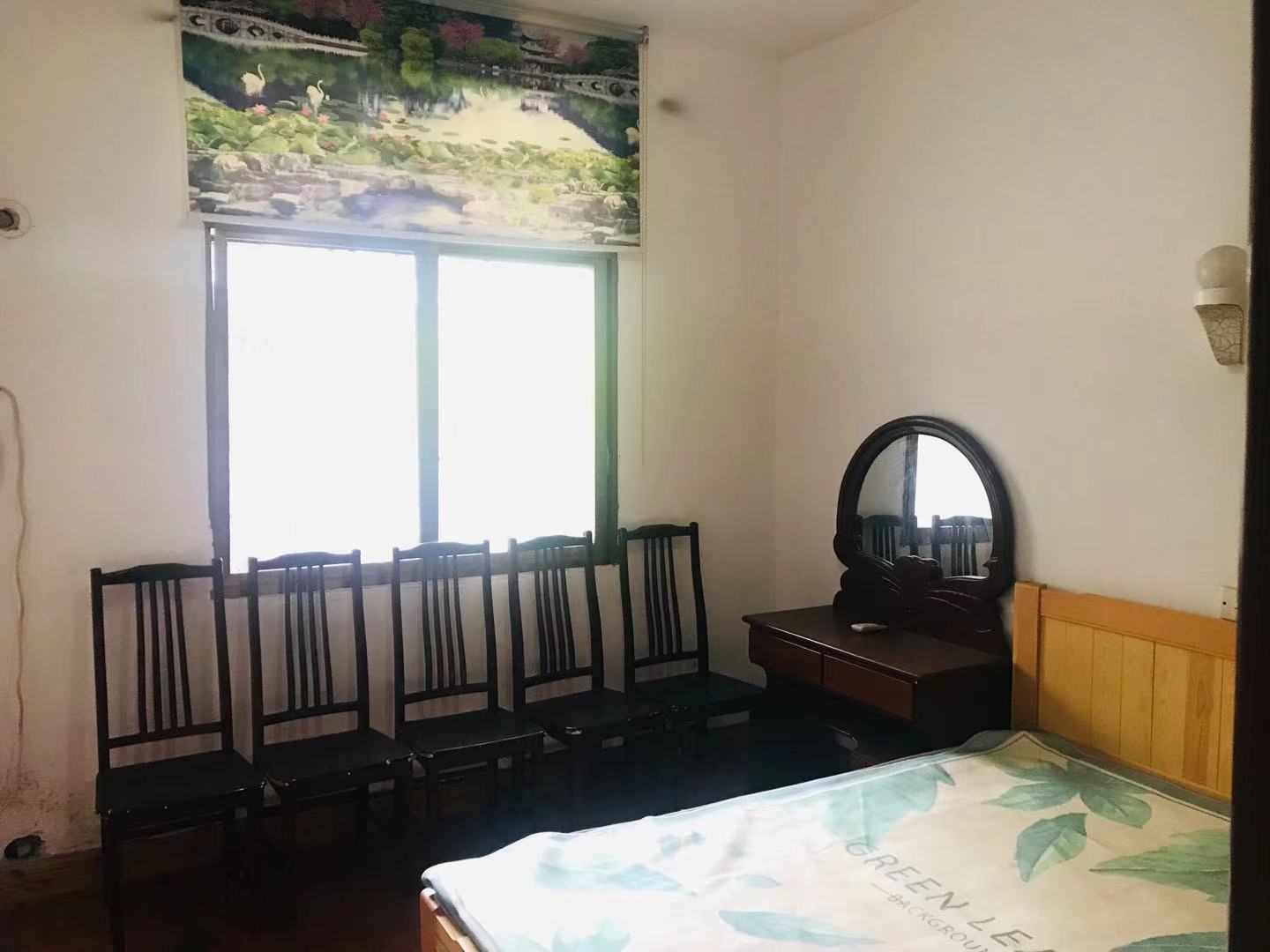 芦淞路散盘  2室1厅1卫    800.0元/月 芦淞路散盘  2室1厅1卫    800.0元/月