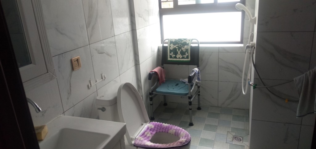 华耀碧桂园十里江湾观澜  3室2厅2卫    2800.0元/月 华耀碧桂园十里江湾观澜  3室2厅2卫    2800.0元/月室内图