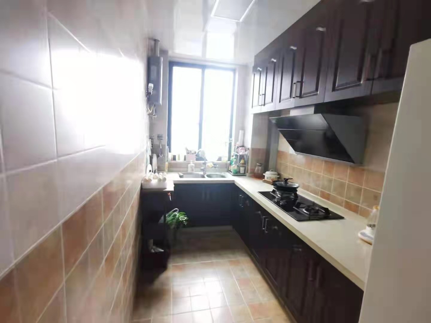 九九华帝 2室2厅1卫 69.0万 九九华帝 2室2厅1卫 69.0万客厅