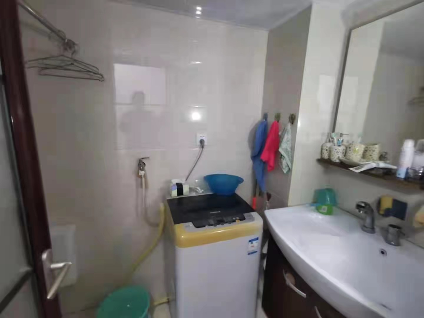 九九华帝 2室2厅1卫 69.0万 九九华帝 2室2厅1卫 69.0万客厅