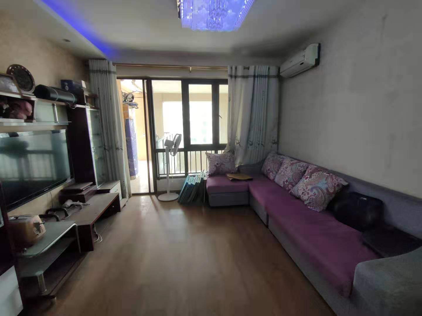 南湖国际2期 2室1厅1卫 2500.0元/月 南湖国际2期 2室1厅1卫 2500.0元/月室内图