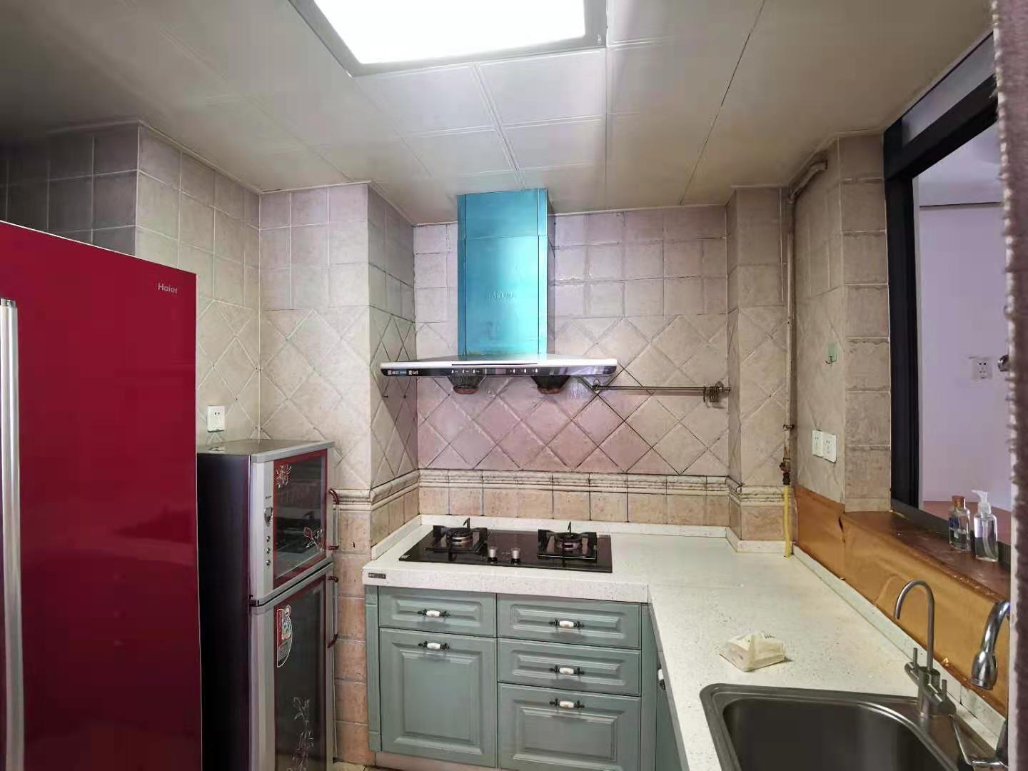 中铁丶西子香荷  3室2厅2卫    4000.0元/月 中铁丶西子香荷  3室2厅2卫    4000.0元/月室内图