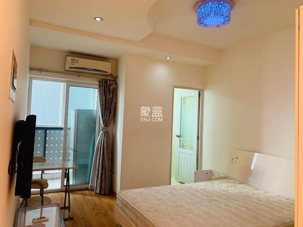 左右小区 1室1厅1卫 1300.0元/月 左右小区 1室1厅1卫 1300.0元/月户型图