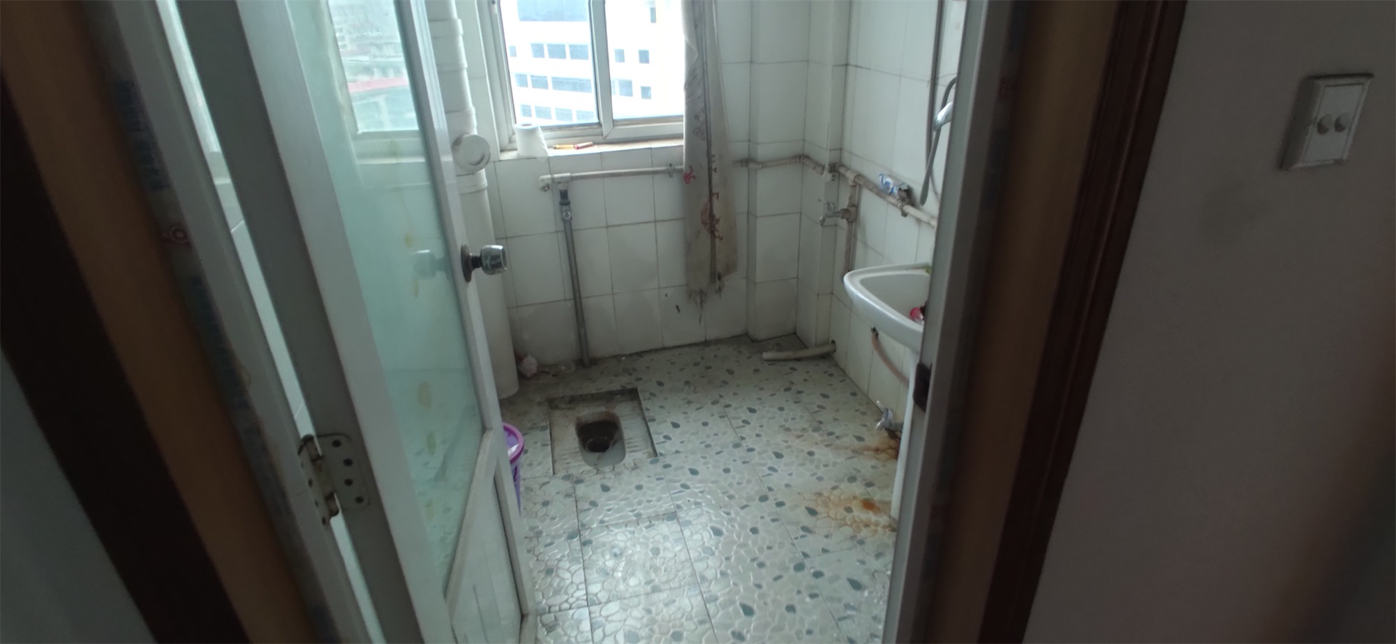 湘竹楼 3室2厅1卫 52.8万 湘竹楼 3室2厅1卫 52.8万客厅