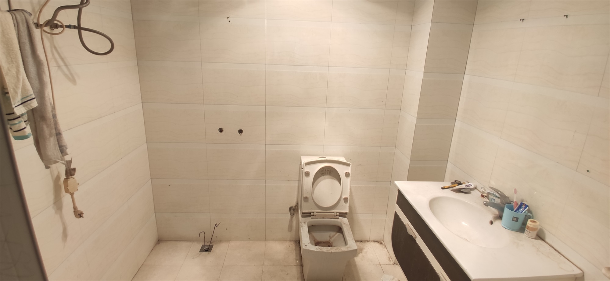 湘竹楼 3室2厅1卫 52.8万 湘竹楼 3室2厅1卫 52.8万客厅