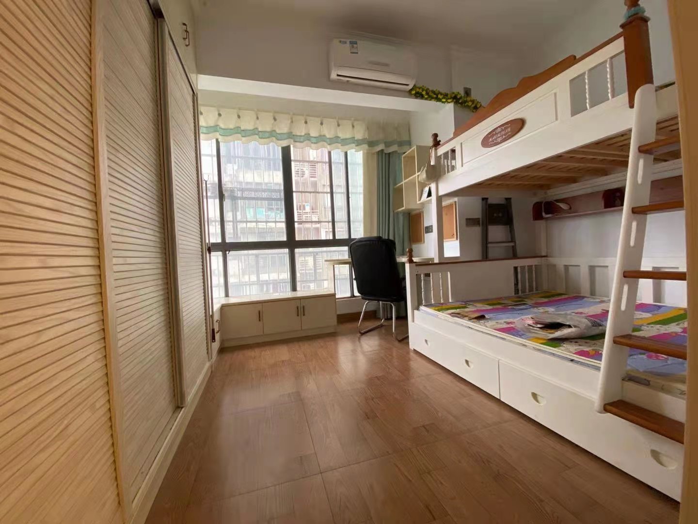 中旺锦安城 1室1厅1卫 1400.00元/月 中旺锦安城 1室1厅1卫 1400.00元/月室内图