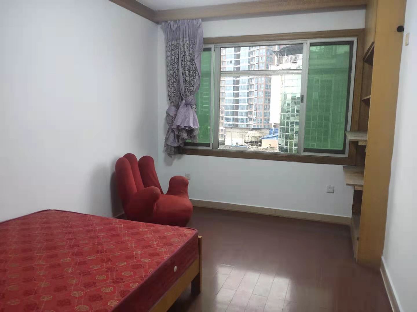 红港路综合楼 3室2厅1卫 1200.0元/月 红港路综合楼 3室2厅1卫 1200.0元/月户型图