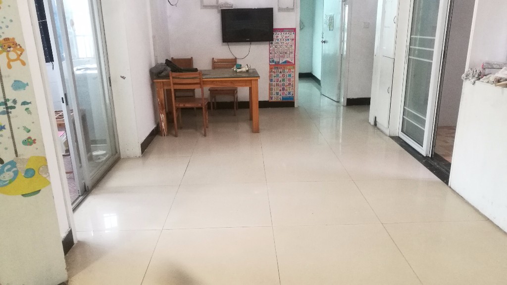 玉兰阁 3室2厅1卫 1100.0元/月 玉兰阁 3室2厅1卫 1100.0元/月室内图