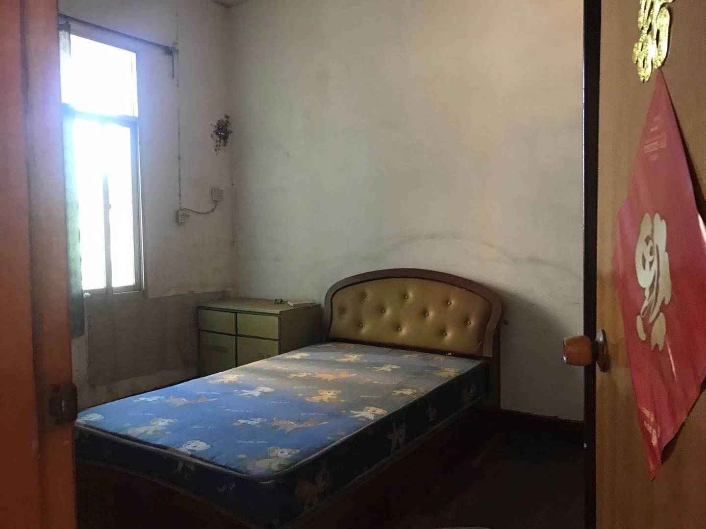 廖家冲 2室1厅1卫 800.0元/月 廖家冲 2室1厅1卫 800.0元/月室内图