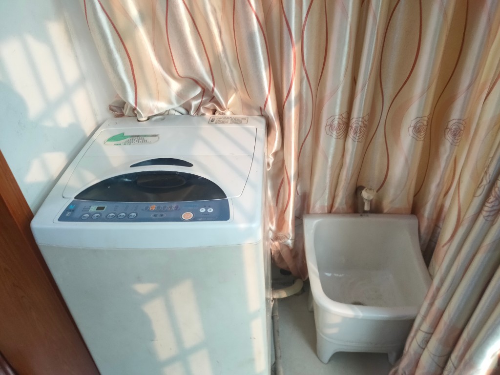 大立小区  2室2厅1卫   1180.00元/月室内图