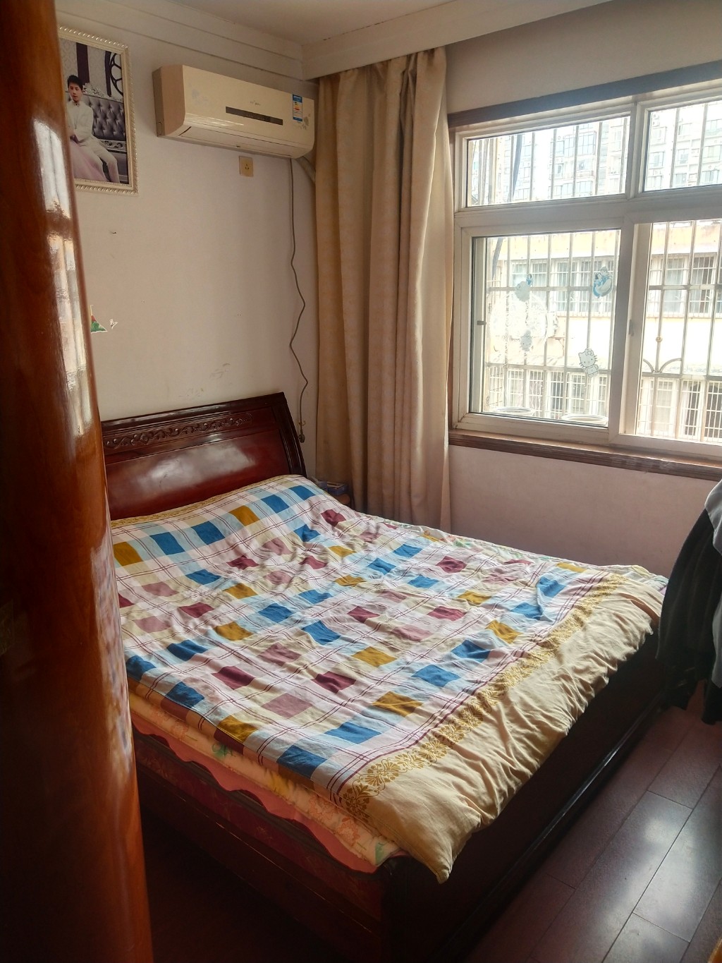 五一新村  3室2厅1卫    50.8万 五一新村  3室2厅1卫    50.8万客厅