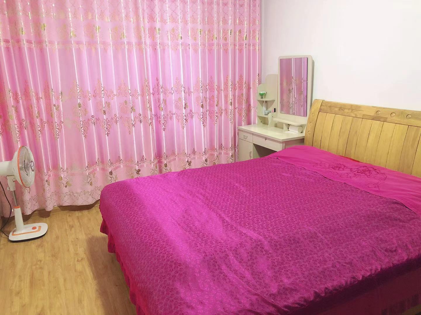 陆贾山庄  3室2厅2卫    1000.0元/月 陆贾山庄  3室2厅2卫    1000.0元/月室内图