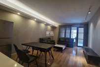 南湖国际1期  2室2厅1卫    2500.0元/月 南湖国际1期  2室2厅1卫    2500.0元/月