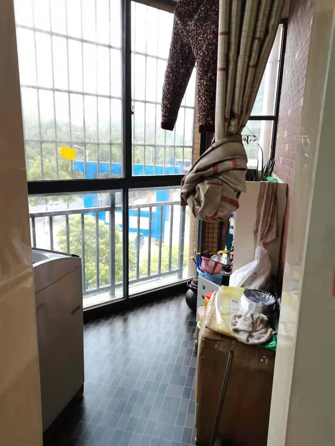 生态丽景 3室2厅1卫 2000.0元/月 生态丽景 3室2厅1卫 2000.0元/月室内图