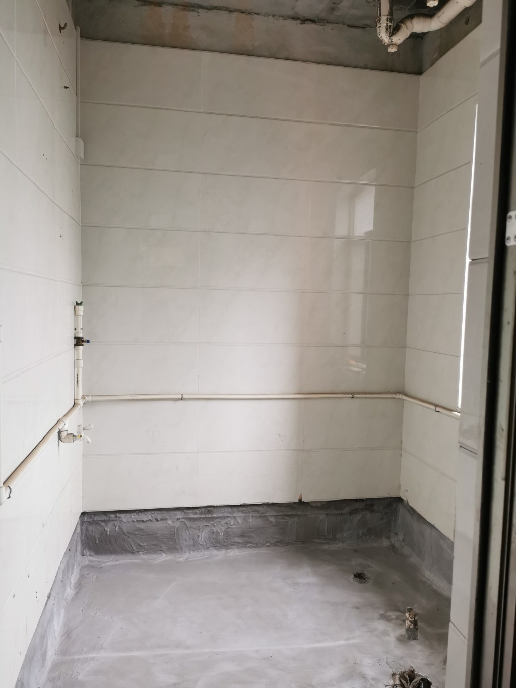 朝阳办事处江金社区  4室2厅2卫    72.8万卫生间