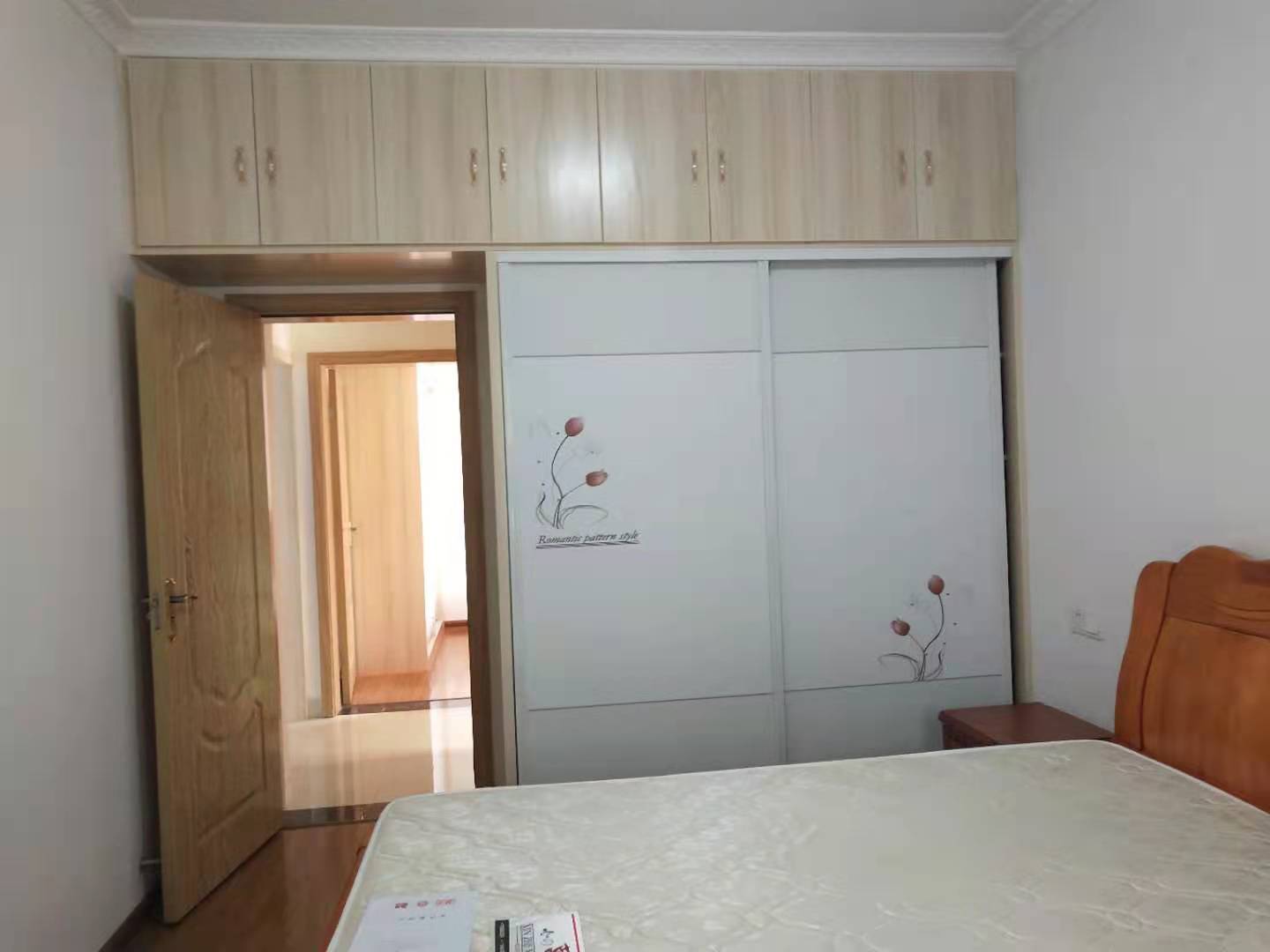 经仕小区 2室2厅1卫 1600.0元/月 经仕小区 2室2厅1卫 1600.0元/月室内图