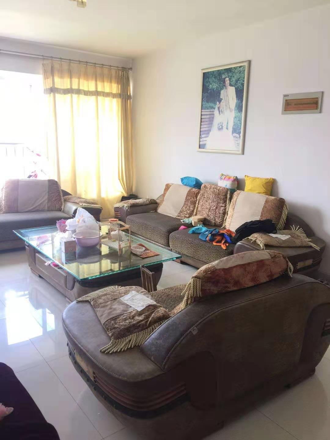 晨光小区 3室2厅1卫 1300.0元/月 晨光小区 3室2厅1卫 1300.0元/月室内图