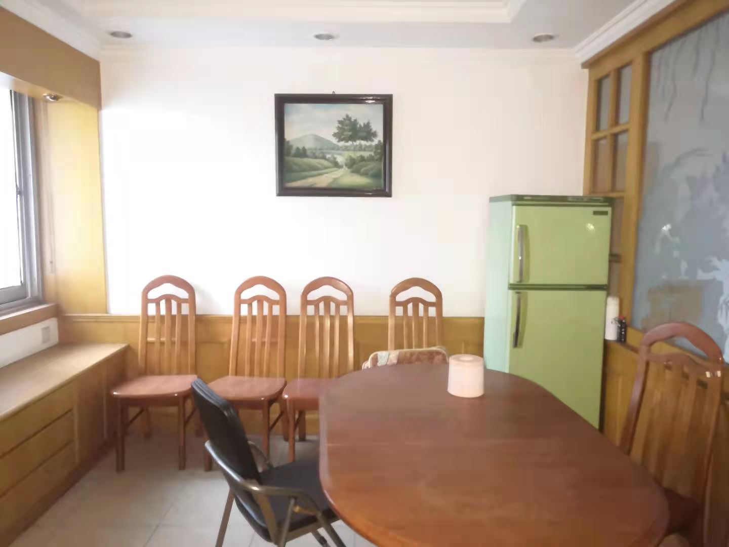 怡园小区  3室2厅1卫    48.0万 怡园小区  3室2厅1卫    48.0万客厅