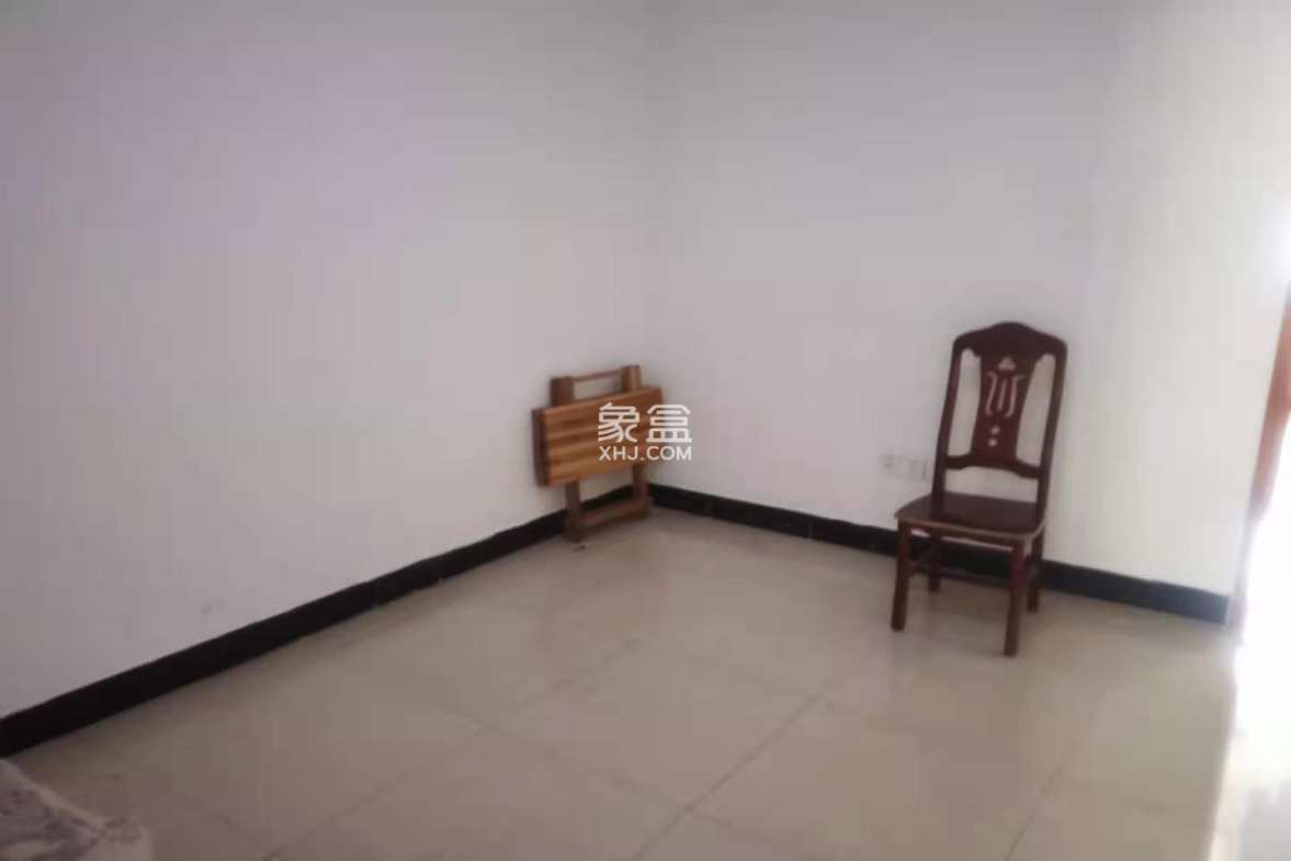 新华一村 1室1厅1卫 600.00元/月 新华一村 1室1厅1卫 600.00元/月室内图