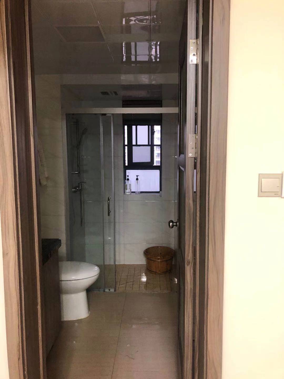 碧桂园梓山府  3室2厅2卫    2800.0元/月 碧桂园梓山府  3室2厅2卫    2800.0元/月室内图