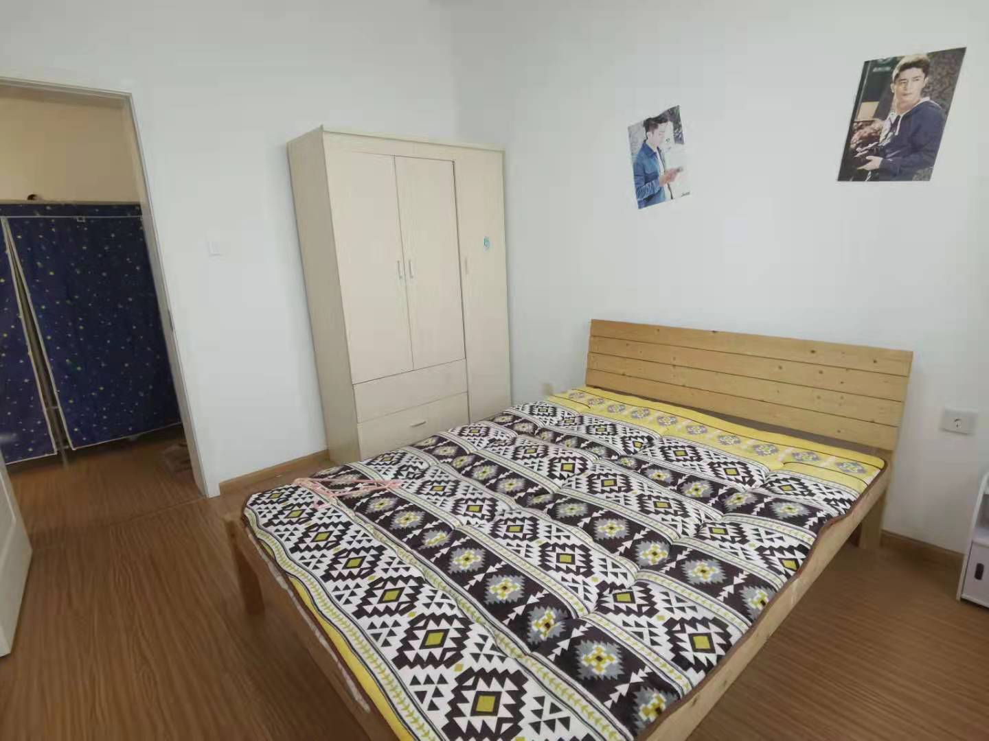 南湖半岛 1室1厅1卫 1500.0元/月 南湖半岛 1室1厅1卫 1500.0元/月室内图