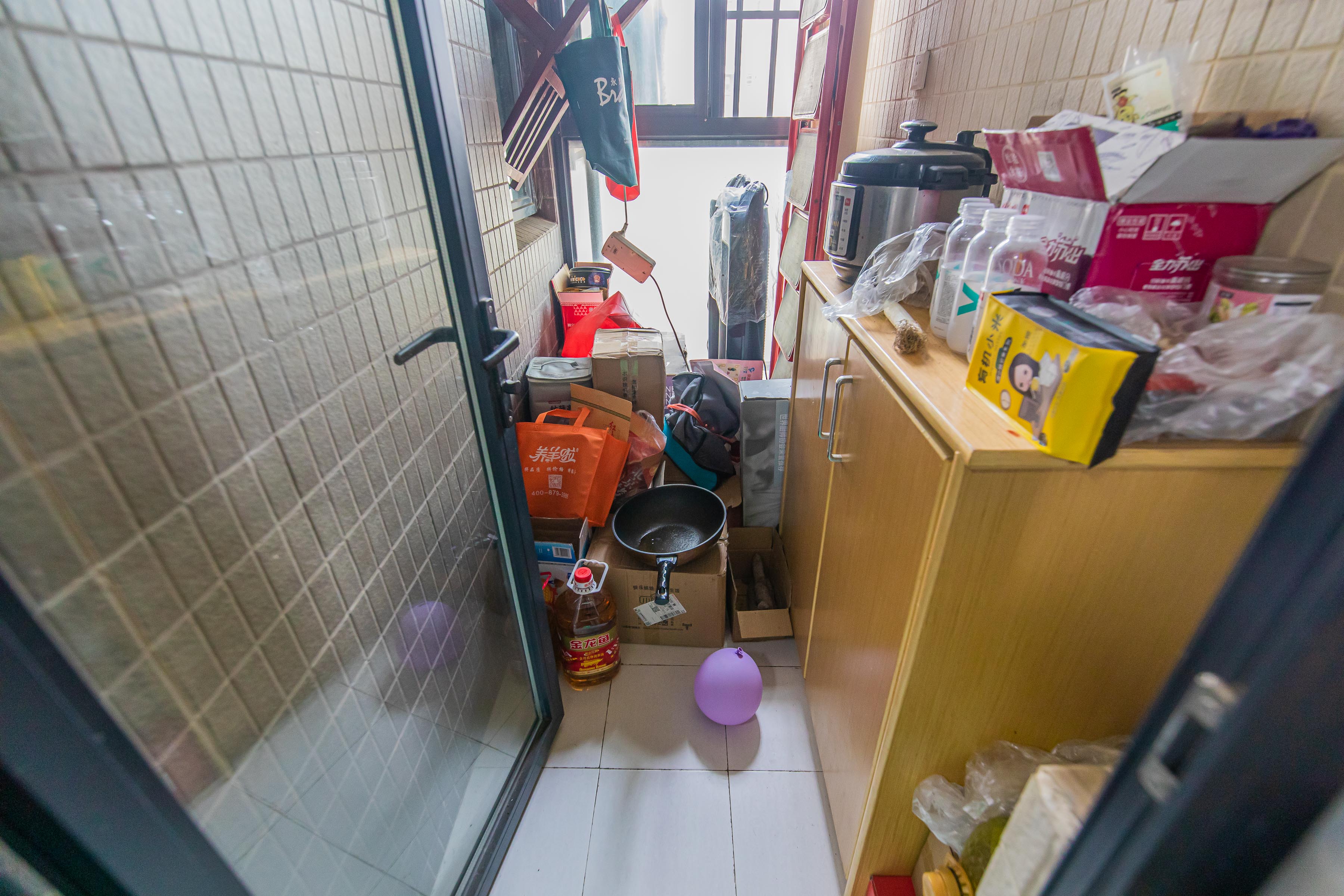 蓝山郡  3室2厅2卫   105.80万阳台