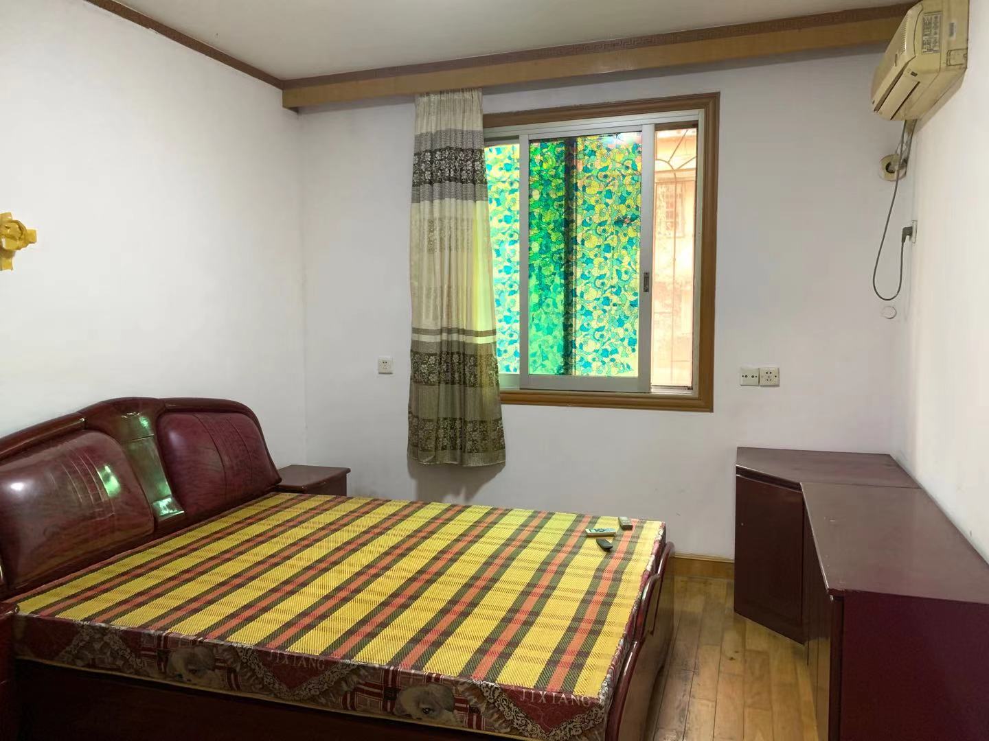 银海花园D区学卫村 2室2厅1卫 900.0元/月 银海花园D区学卫村 2室2厅1卫 900.0元/月室内图