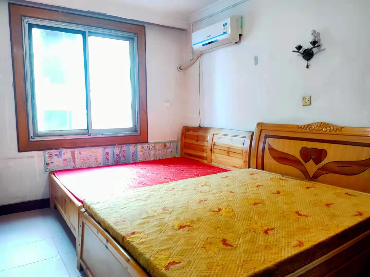 钟鼓岭龙山塘 2室1厅1卫 1100.0元/月 钟鼓岭龙山塘 2室1厅1卫 1100.0元/月室内图