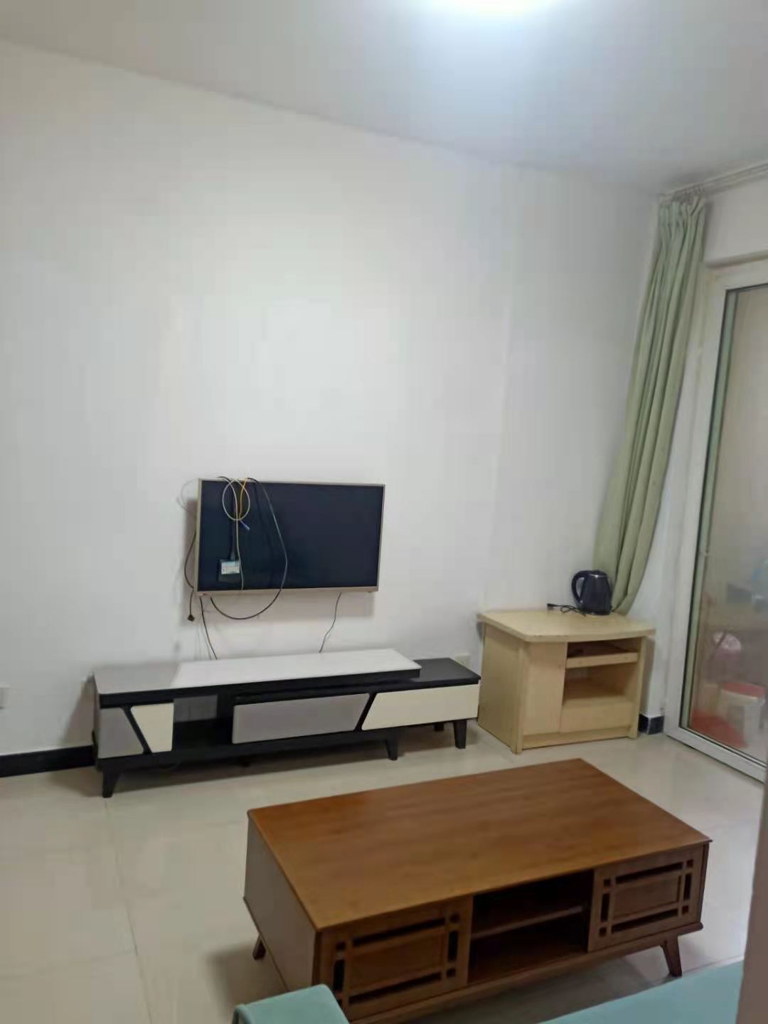 南湖锦苑 1室1厅1卫 1500.0元/月 南湖锦苑 1室1厅1卫 1500.0元/月室内图