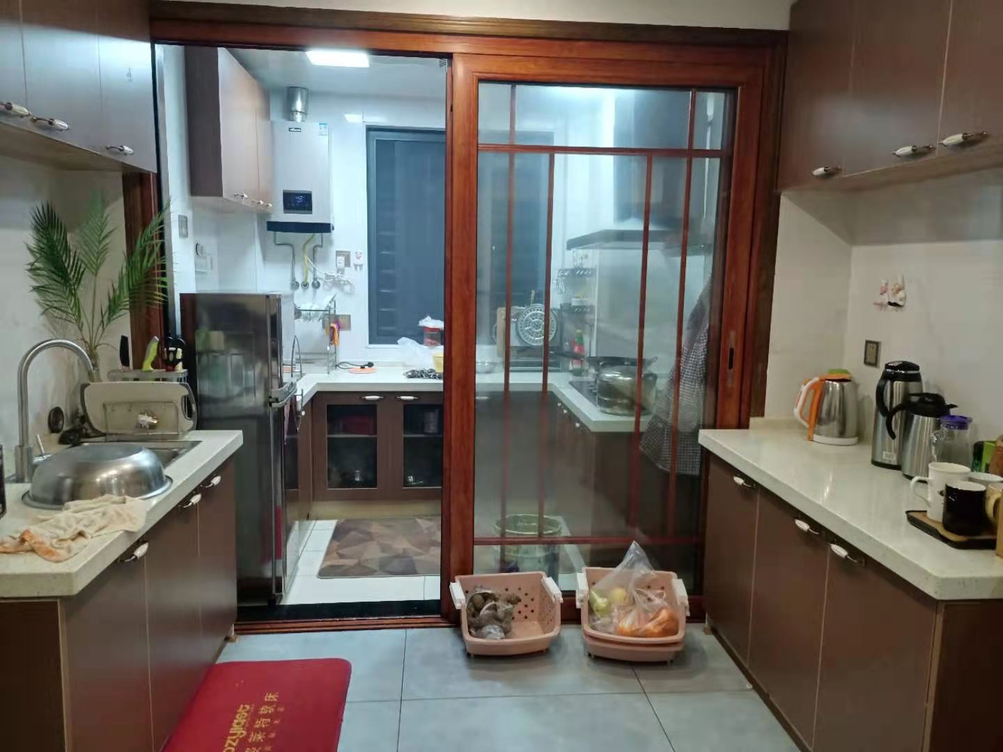 文化园三期 4室2厅2卫 96.8万 文化园三期 4室2厅2卫 96.8万客厅