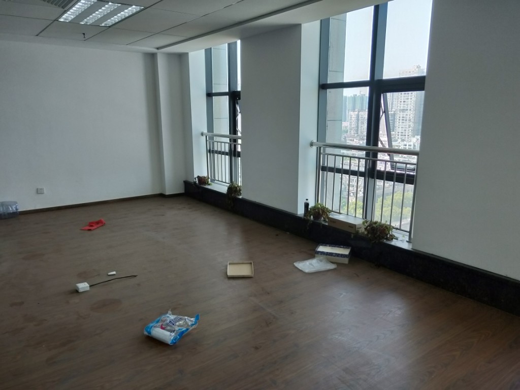 古汉国际广场 1室1厅1卫 9800.0元/月 古汉国际广场 1室1厅1卫 9800.0元/月室内图