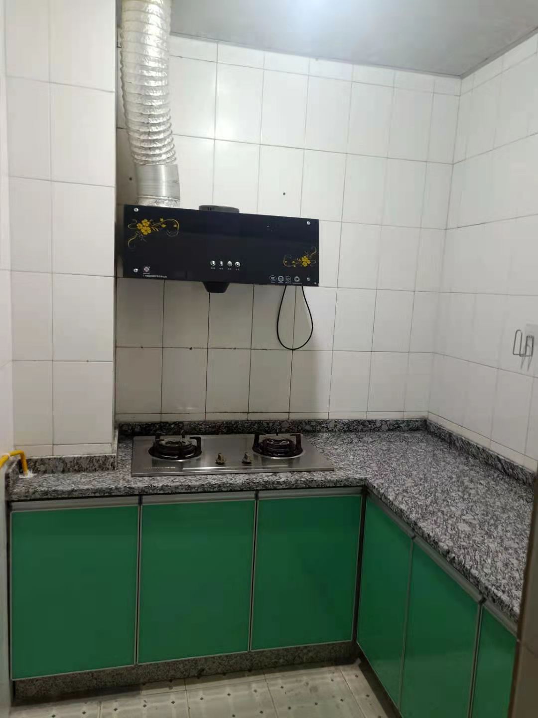 南湖锦苑 1室1厅1卫 1500.0元/月 南湖锦苑 1室1厅1卫 1500.0元/月室内图