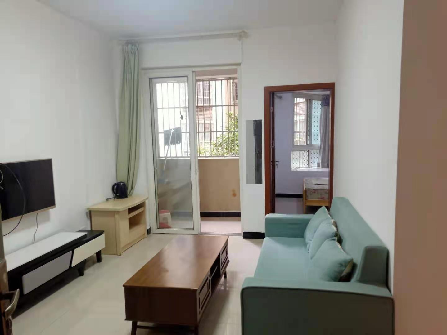 南湖锦苑 1室1厅1卫 1500.0元/月 南湖锦苑 1室1厅1卫 1500.0元/月室内图