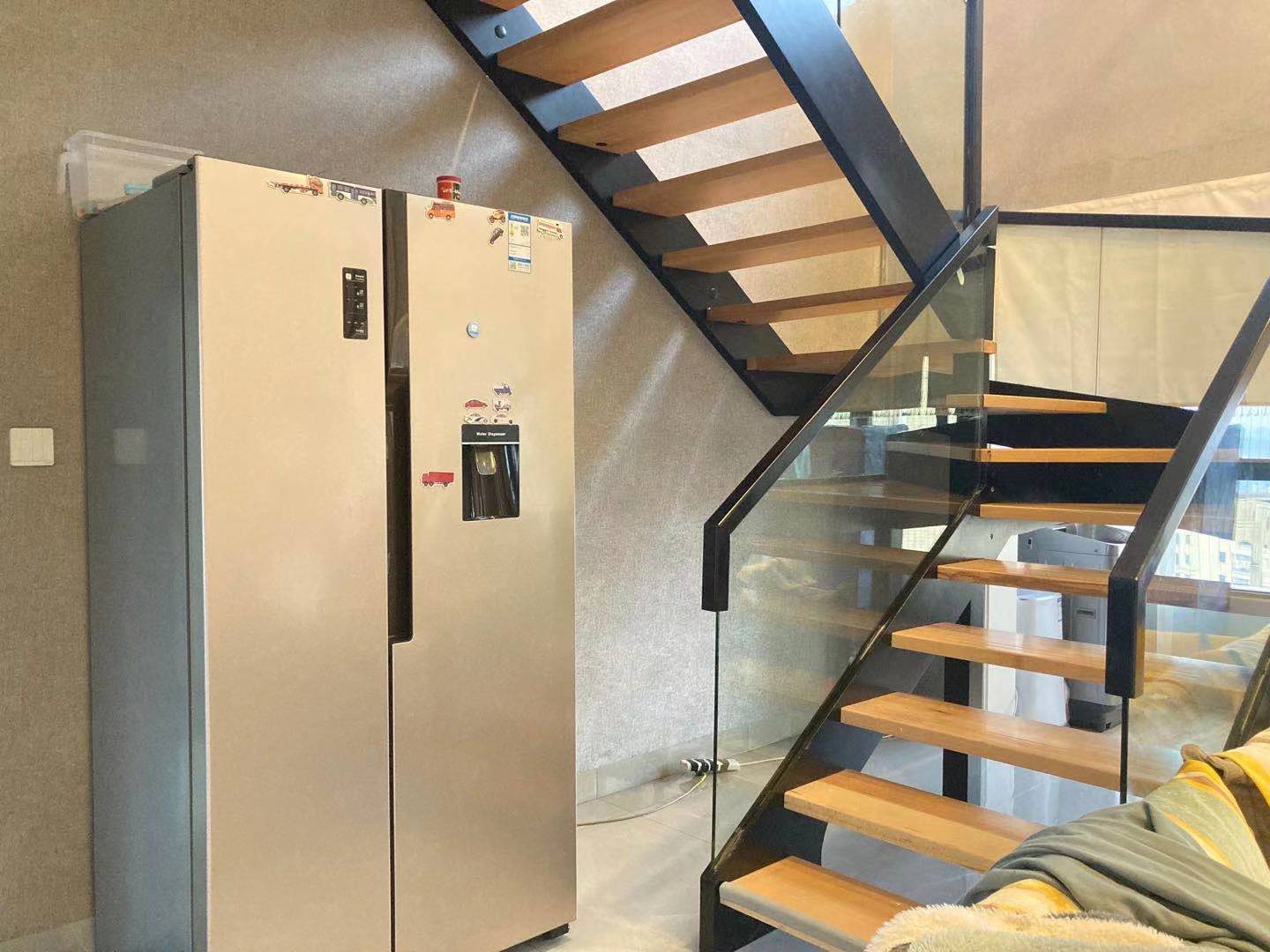 三一歌雅郡 4室2厅2卫 145.0万 三一歌雅郡 4室2厅2卫 145.0万客厅