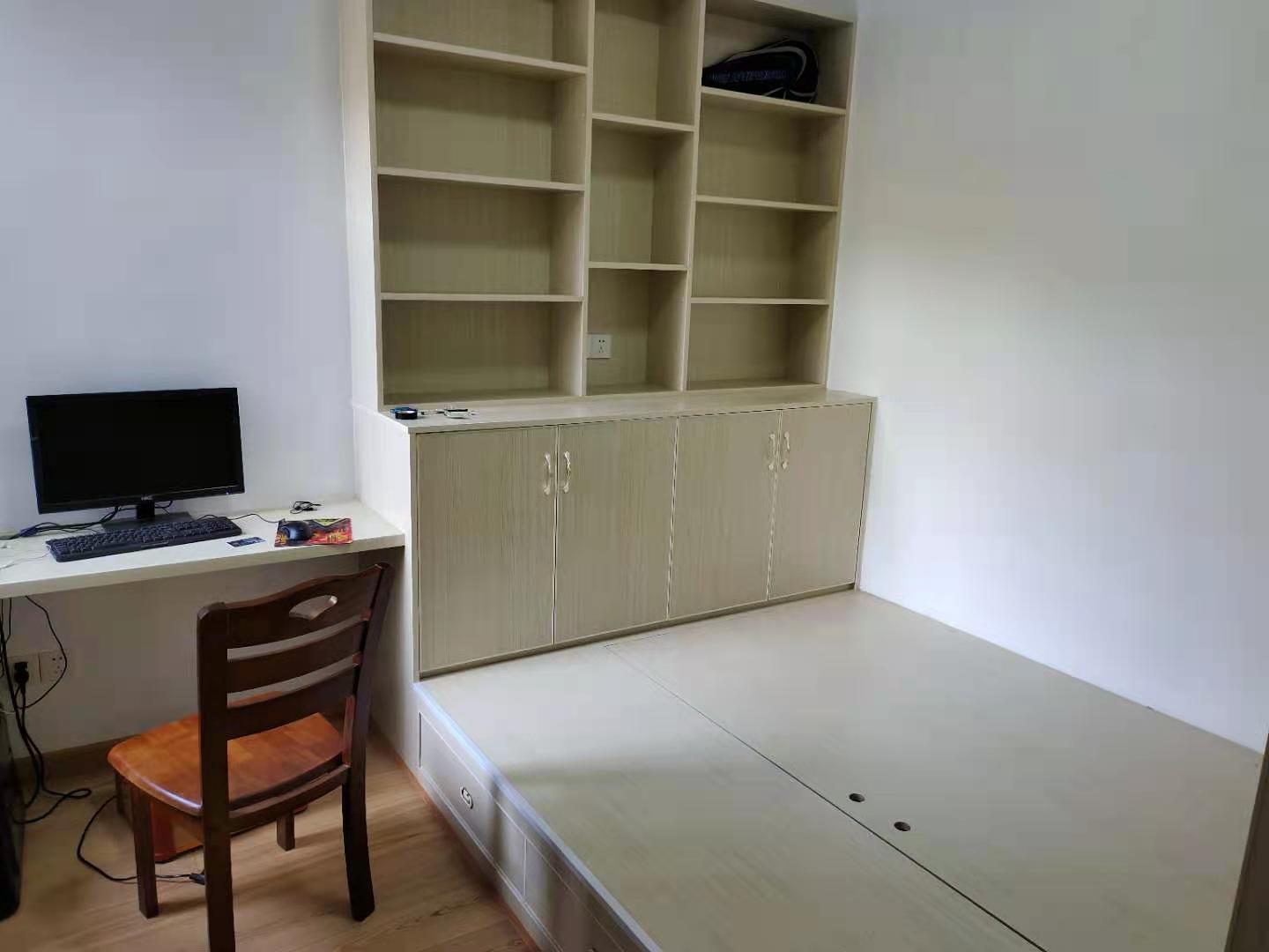 桥北综合楼  3室2厅1卫    48.8万卧室