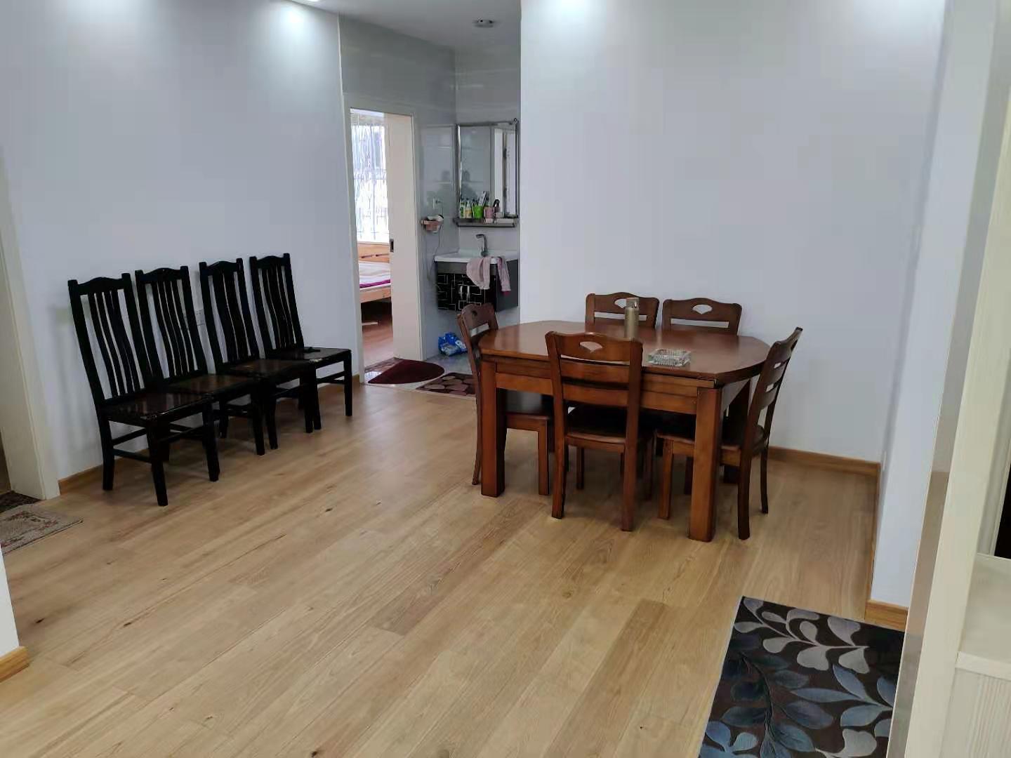 桥北综合楼 3室2厅1卫 48.8万 桥北综合楼 3室2厅1卫 48.8万客厅